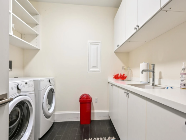 Downtown Naples Three-Bedroom Condo With Private Elevator